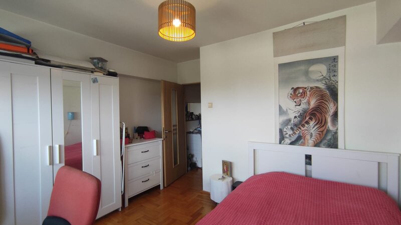 Basarabia - Stadionul National Vanzare 4 camere decomandat