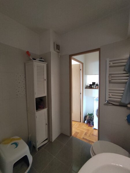 Basarabia - Stadionul National Vanzare 4 camere decomandat